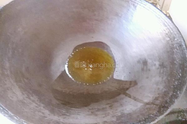 双椒炒红薯杆子的做法图解3