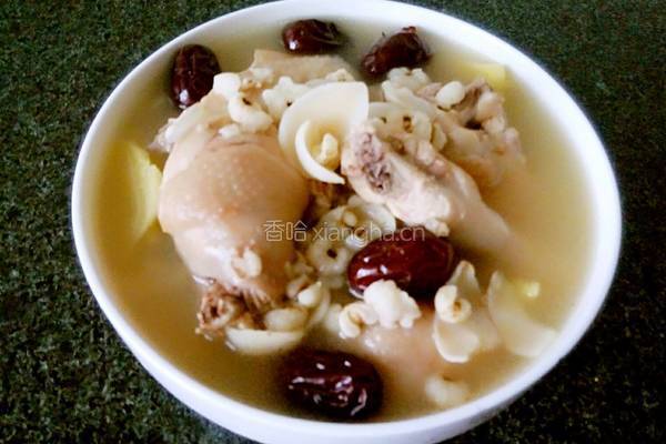 薏米红枣母鸡汤的做法图解4