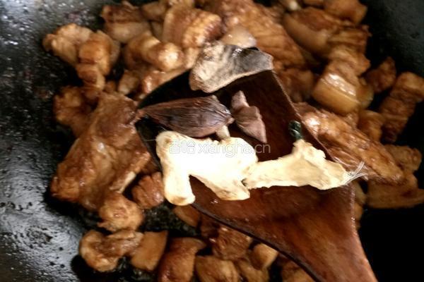 毛芋头卤肉(红烧肉)的做法图解8