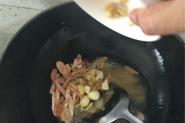 麻辣香锅鱼的做法图解2