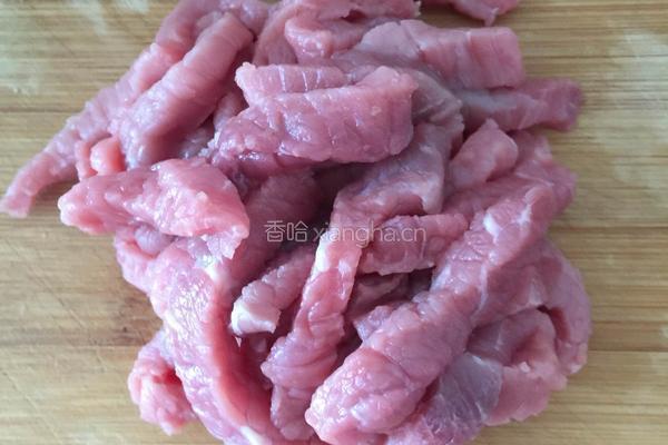 黑椒牛柳炒意面的做法图解1