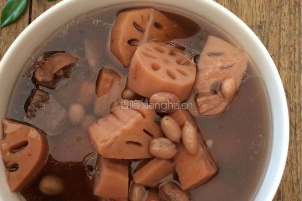 莲藕筒骨黑豆花生汤的做法图解3