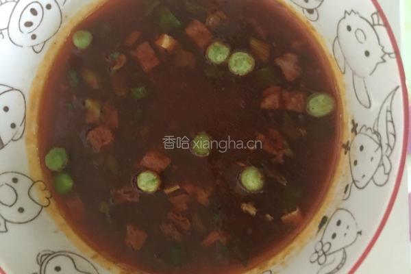 午餐肉炒方便面的做法图解2
