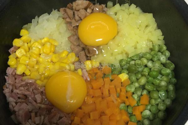 什锦焖饭的做法图解2