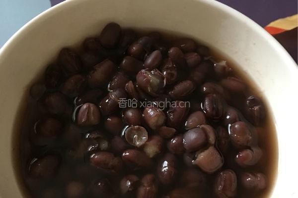 红豆西米露的做法图解2