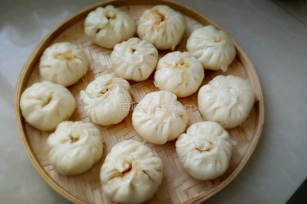 白菜腊肉豆腐包的做法图解17