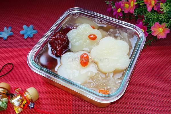 蜂蜜雪梨银耳羹的做法图解11