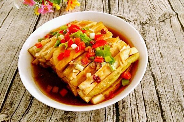 油泼蒜泥茄条