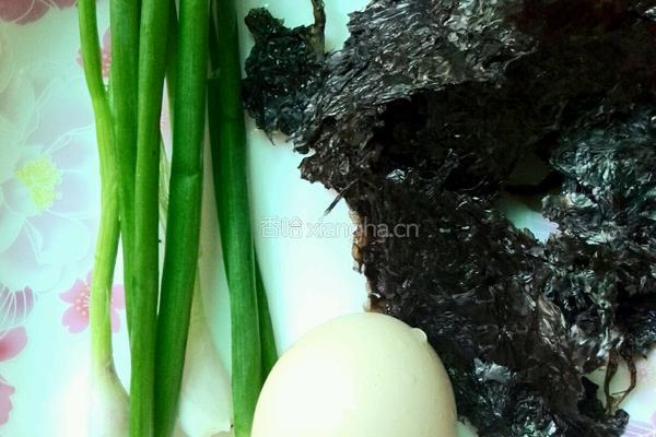 紫菜蛋花汤的做法图解1