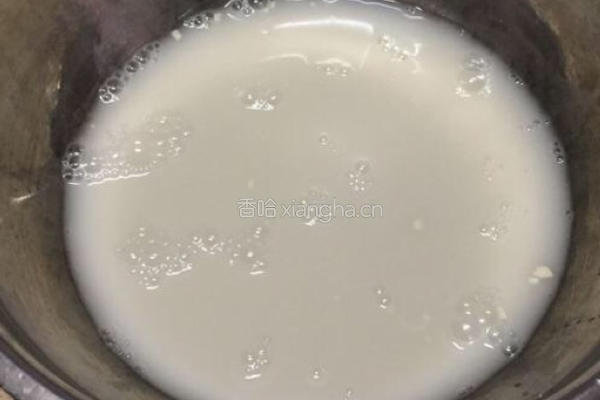 肉松面包的做法图解1