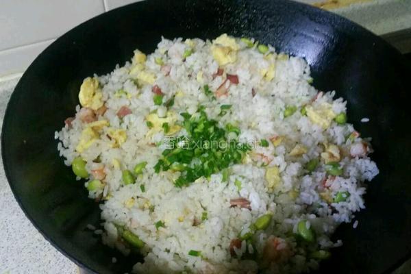 什锦炒饭的做法图解7