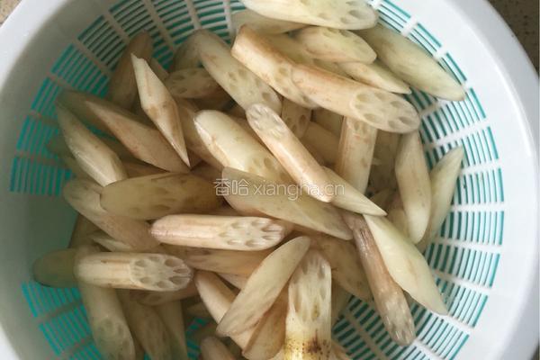 酸辣藕带的做法图解3