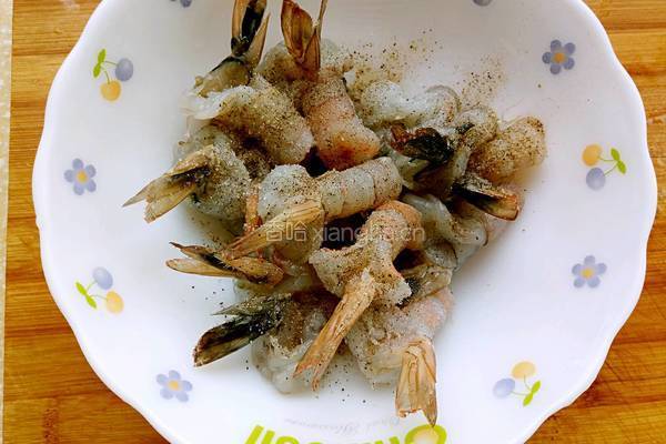 土豆泥虾球的做法图解8