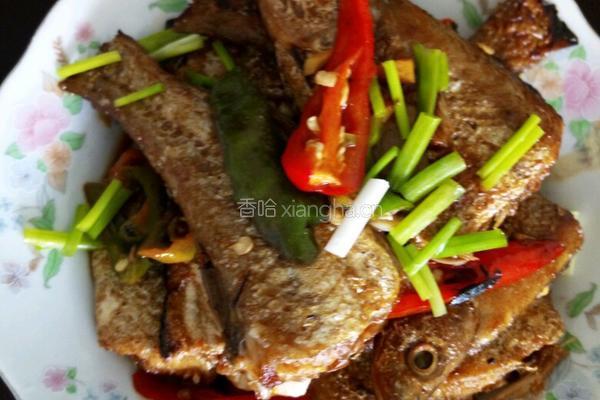 煎白鱼的做法图解3
