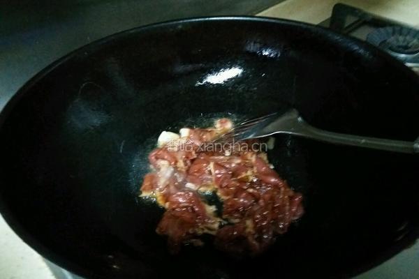 瘦肉炒青瓜的做法图解3
