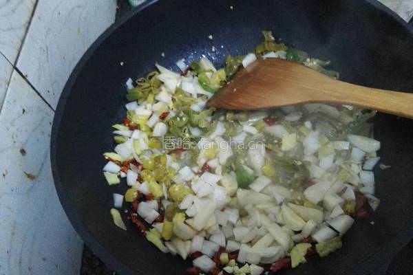 酸辣鸡杂的做法图解7