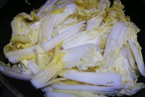 娃娃菜粉丝豆腐鱼汤的做法图解6