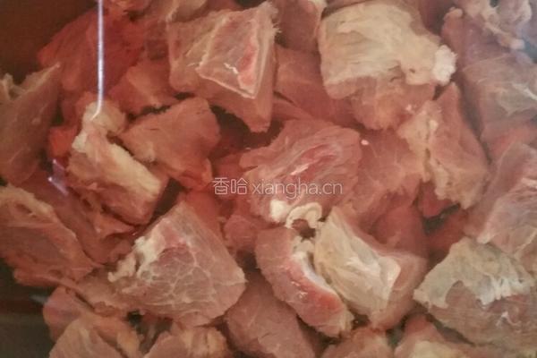 红烧牛肉的做法图解1