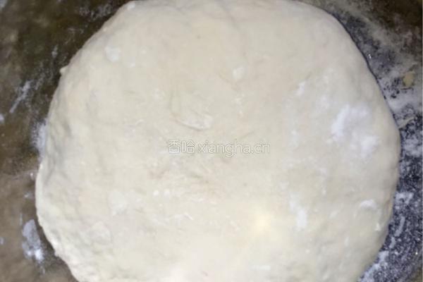 花边水饺(槐花猪肉馅)的做法图解1