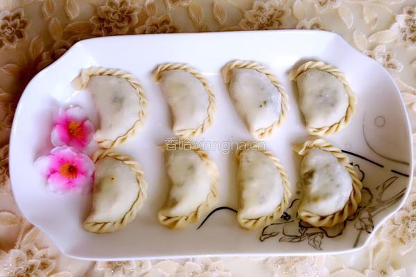 花边水饺(槐花猪肉馅)的做法图解9