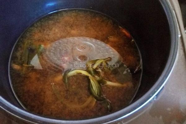 电饭煲式卤肉饭的做法图解2