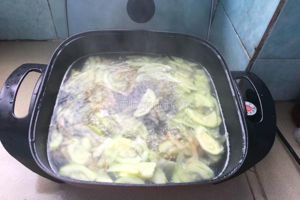 小南瓜榨菜鸡蛋汤的做法图解5