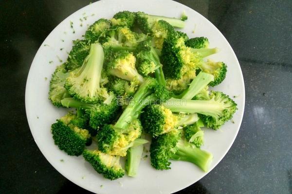 清炒花椰菜的做法图解5