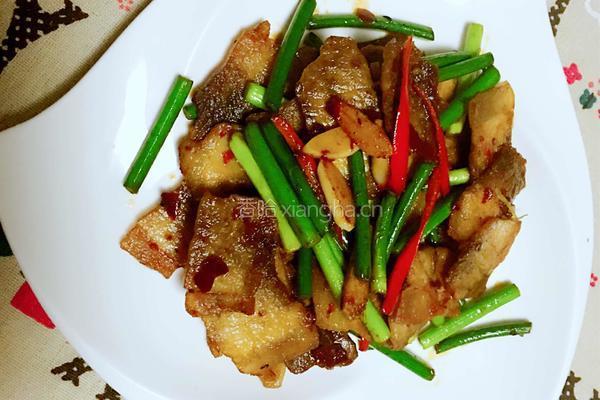 蒜苔回锅肉的做法图解5