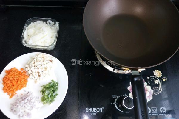 DIY炒河粉的做法图解2