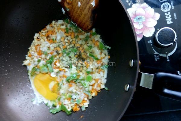 DIY炒河粉的做法图解4