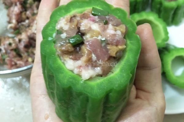 香菇瘦肉酿苦瓜的做法图解5