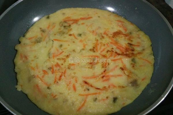 鸡蛋胡萝卜榨菜饼的做法图解12