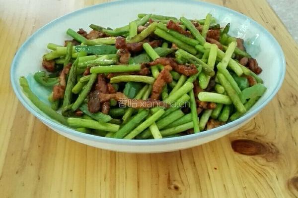 蒜苔炒肉丝