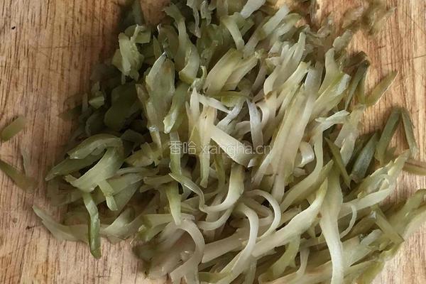 《榨菜肉丝》的做法图解3