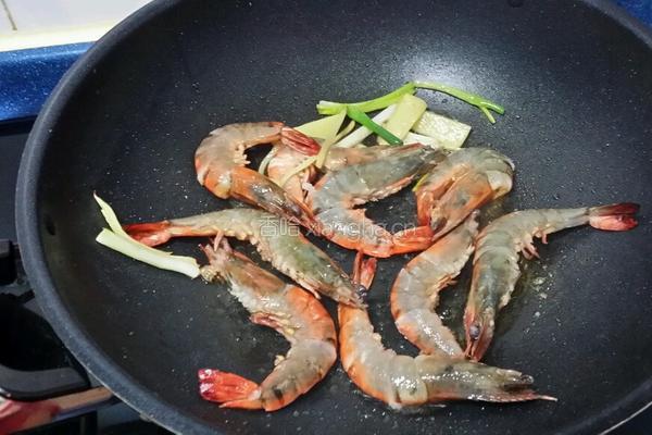 茄汁豉油蝦的做法图解4
