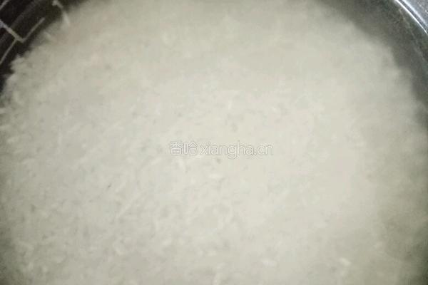 瑶柱红枣鸡蛋拌饭的做法图解1
