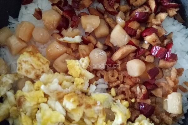 瑶柱红枣鸡蛋拌饭的做法图解4