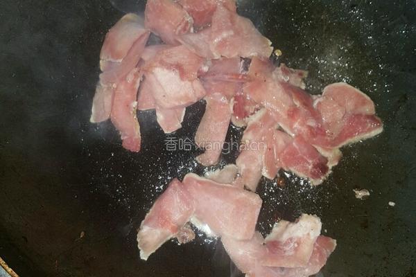 肉片拌黄瓜的做法图解1