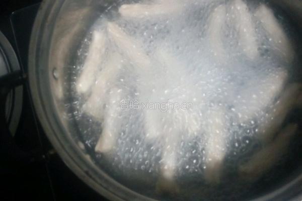 缤纷虾饺的做法图解1