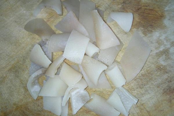 彩椒炒肉皮的做法图解5