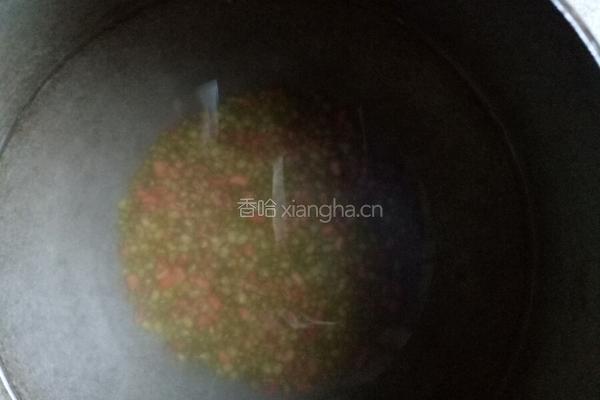 玉米红绿粥的做法图解3