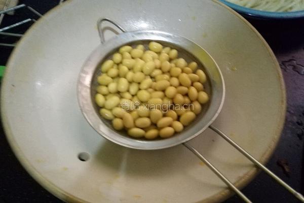腊肠肉酱面的做法图解11