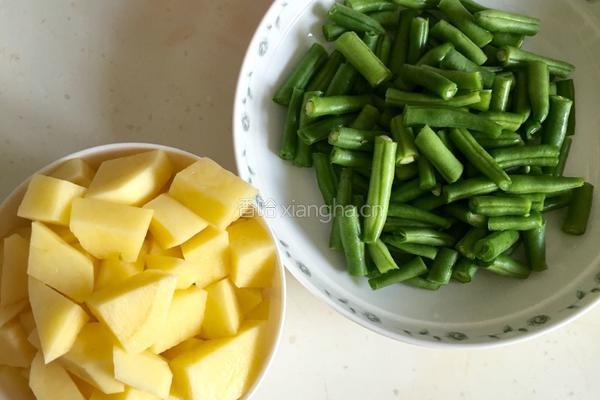 瑾妃秘制熬菜的做法图解1
