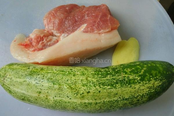 黄瓜馅饺子的做法图解1