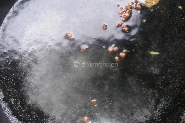 紫菜丝瓜肉片汤的做法图解3