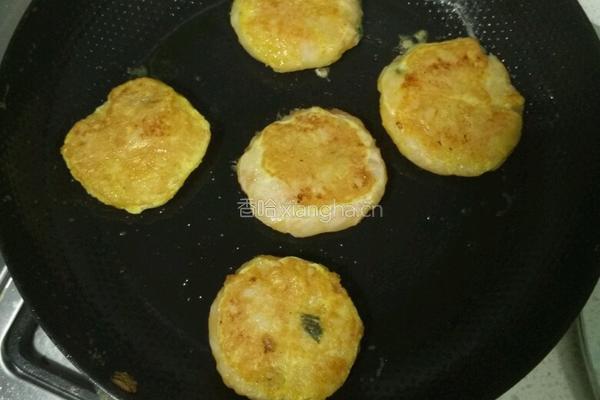 鸡蛋土豆饭饼的做法图解7