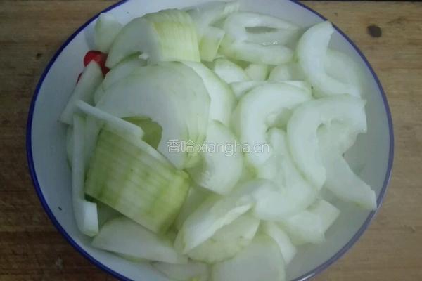 清炒黄瓜的做法图解4