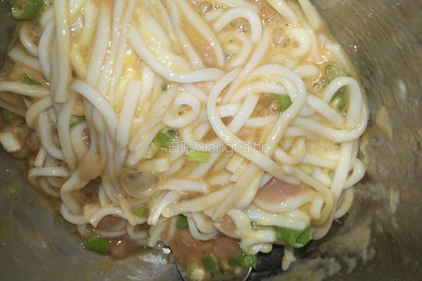 鸡肉面条爱心饼的做法图解3