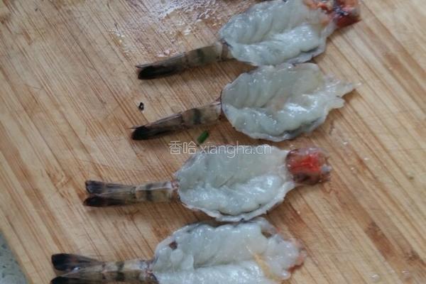 沙拉粉丝琵琶虾的做法图解3