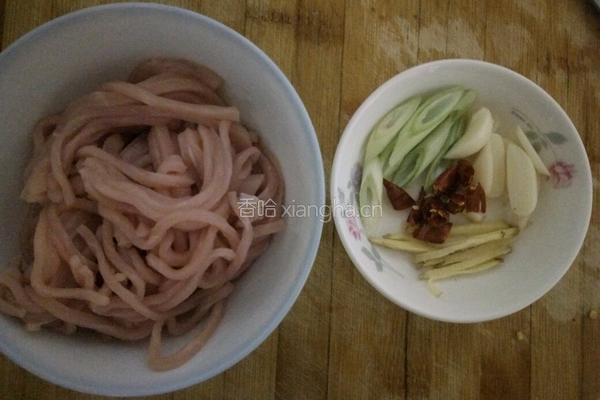 肉丝青豆苗的做法图解2